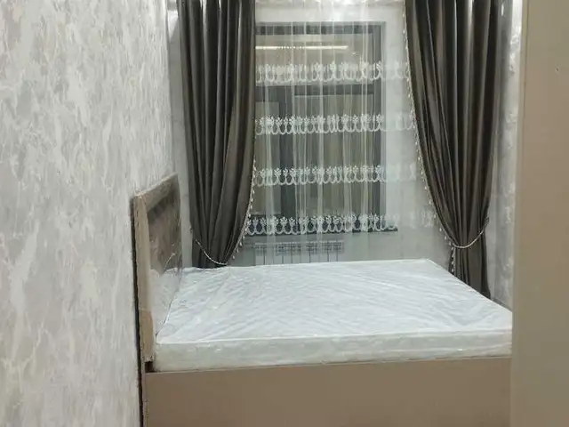 2-комн. квартира, 12 этаж, 65м², свитофор скорый дом, Душанбе