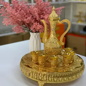 Кувшин с чашками, Худжанд