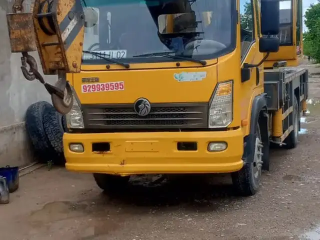 Услуги крана, Худжанд