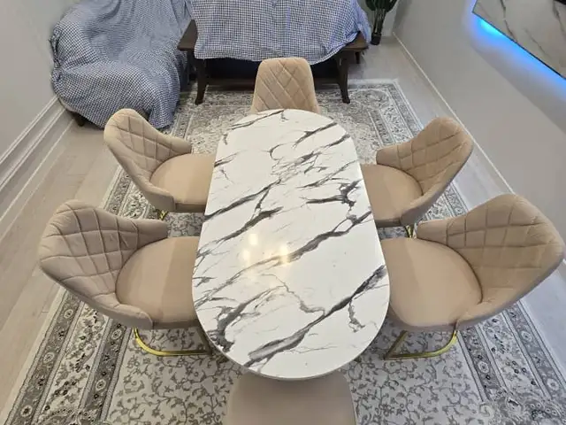Стол и стулья, Душанбе