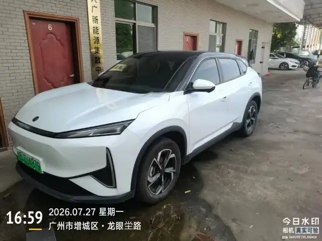 Dongfeng L7