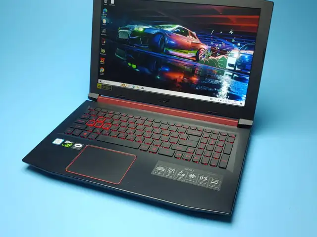 Игровой ноутбук Acer i5-8300H/GTX 1050 Ti, Душанбе