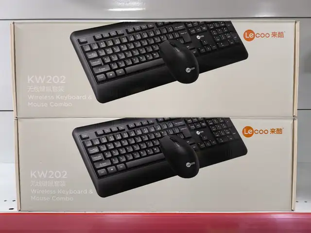 Беспроводная клавиатура и мышка Lenovo Lecoo KW202, Душанбе