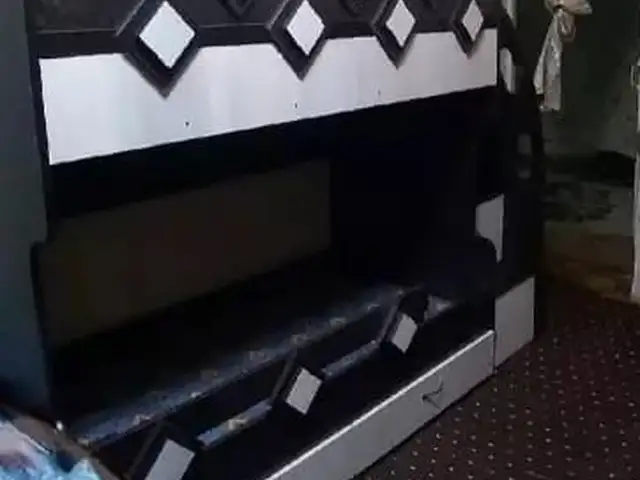 Двухярусная кровать, Душанбе