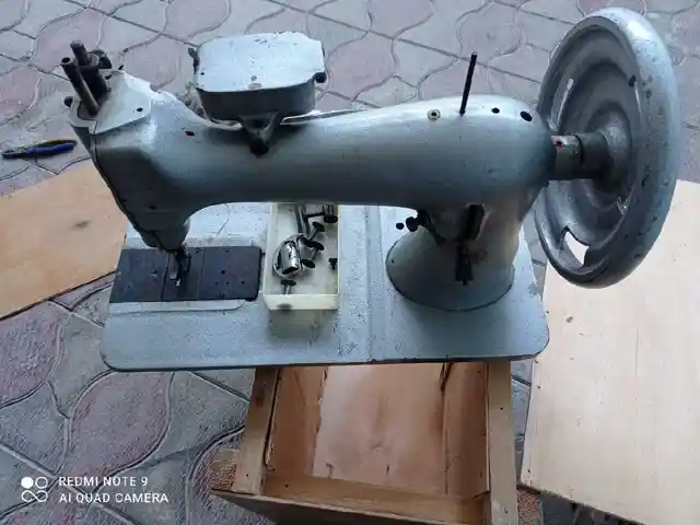 Швейная машина для кожи, Душанбе