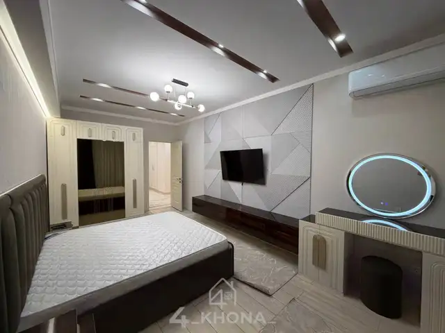2-комн. квартира, 8 этаж, 90м², Шохпалас,ЦУМ, Душанбе