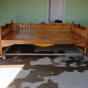 Тапчан, Ваҳдат