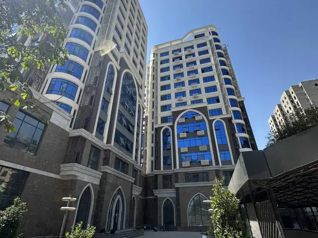 3-комн. квартира, 6 этаж, 120 м², И Сомони, Душанбе
