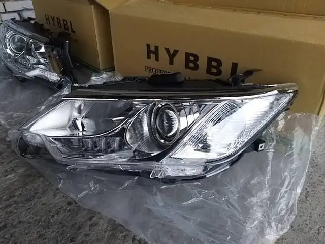 Передние фары от Toyota Camry 5, Душанбе
