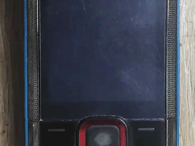 Nokia 5130, Душанбе