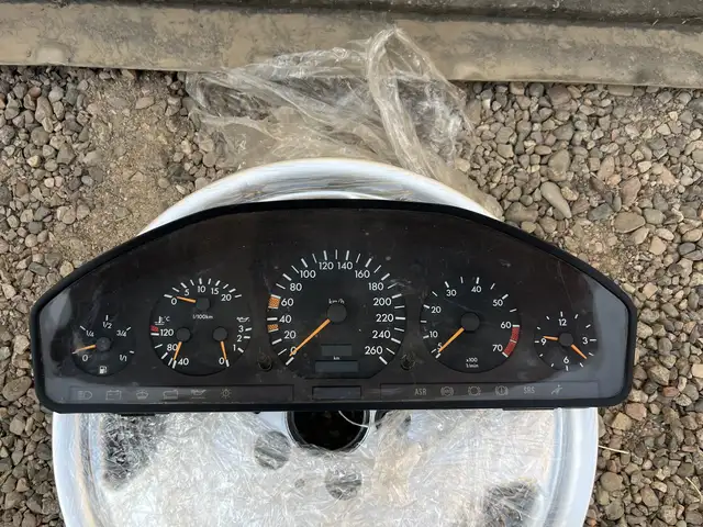 Щиток прибор для Mercedes-Benz w140 s600, Душанбе