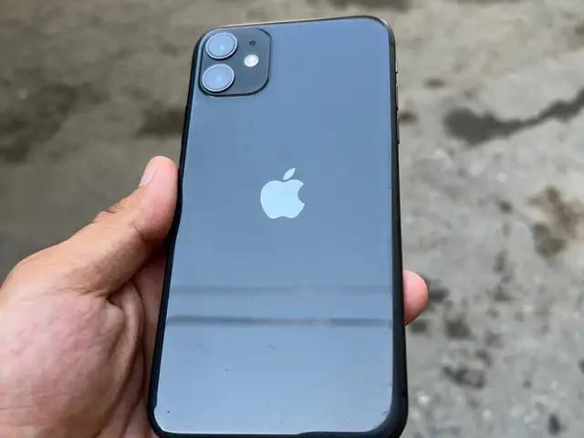 Apple iPhone 11, 128 gb, Black, Хуҷанд
