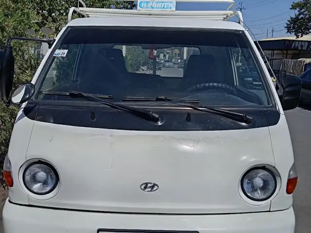 Бортовой автомобиль Hyundai Porter, 2000, Исфара
