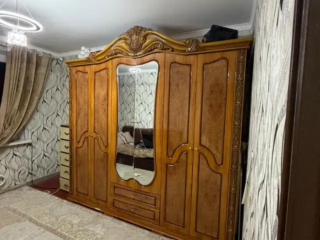 Шифоньер из спальной гарнитуры, Душанбе