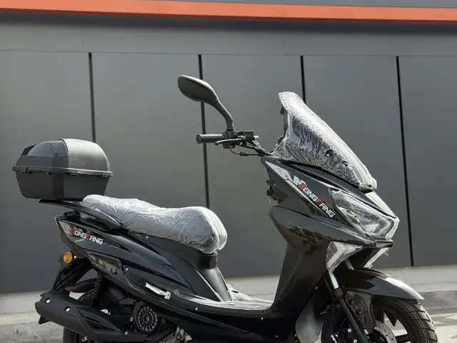 Скутер Автомат 150куб Delfin 2026, Душанбе