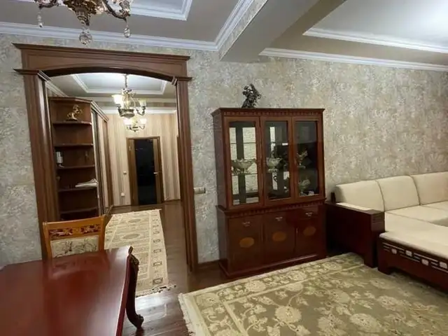 2-комн. квартира, 5 этаж, 85м², Исмоили сомони, пединститут, Душанбе