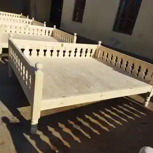 Тапчан, Душанбе