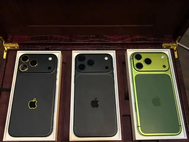 Apple iPhone 17 Pro Max, 512 gb, Cosmic Orange дубликат, Хуҷанд