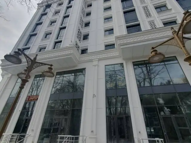 2-комн. квартира, 9 этаж, 105м², Исмоили Сомони, Славянский институт, Душанбе
