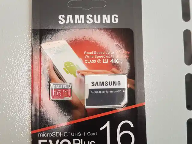 Флешка Samsung 16Gb EVO Plus, Душанбе