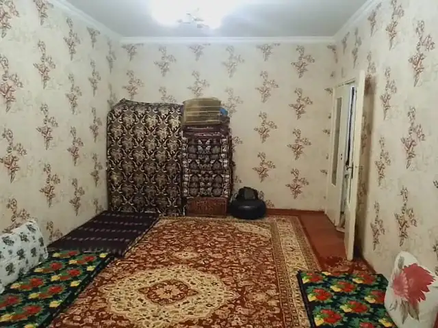 1-комн. квартира, 1 этаж, 40 м², 12 мкр, Худжанд