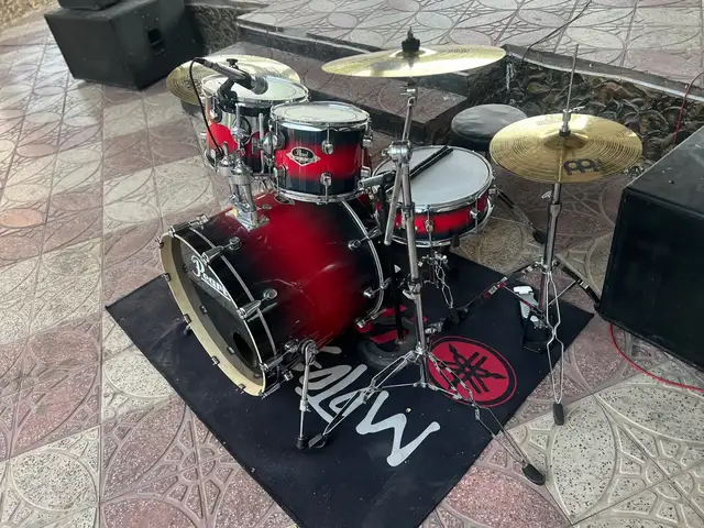 Барабанная установка Pearl Export, Хуҷанд