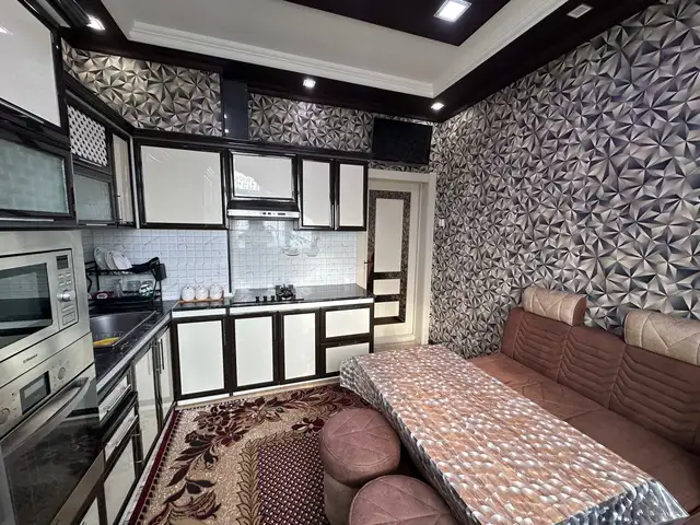 3-комн. квартира, 11 этаж, 110 м², 12 мкр, Худжанд - 7