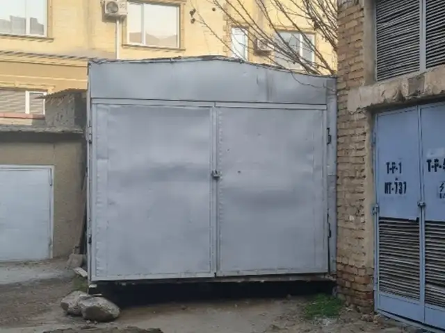 Гараж металлический, Хуҷанд