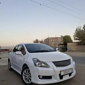 Toyota Blade