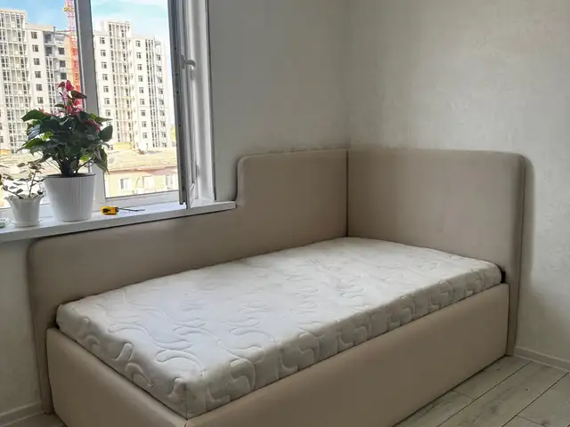 Односпальная кровать, Хуҷанд