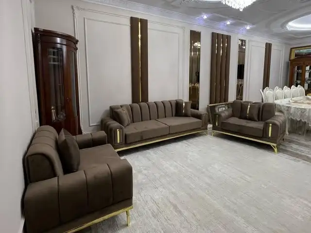 Диван тройка, Хуҷанд