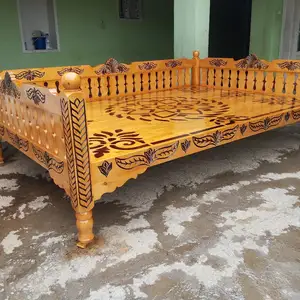 Тапчан, Душанбе