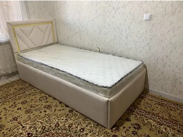 Односпальный кровать, Душанбе