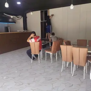 Точка по приготовлению фаст-фуда, Душанбе