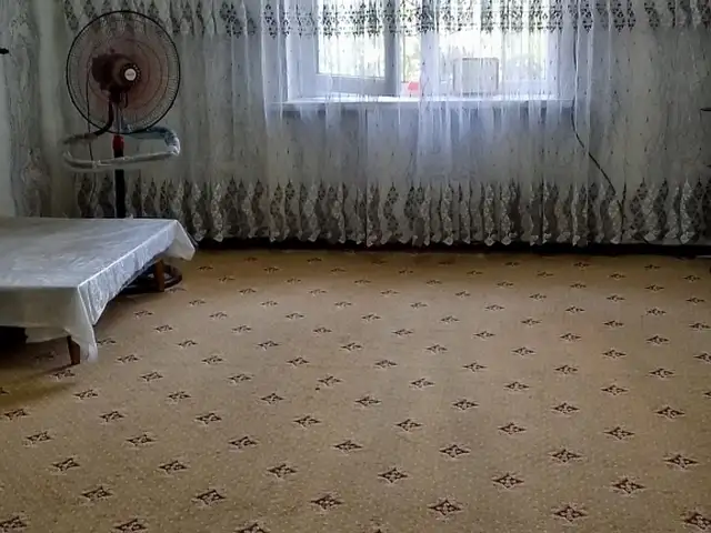 2-комн. квартира, 3 этаж, 66 м², 4 мкр, Турсунзаде