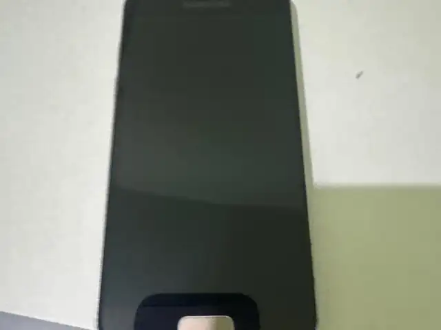 Samsung Galaxy А3, Истаравшан