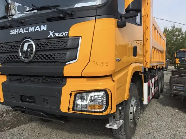 Самосвал Шакман, 2026, Душанбе