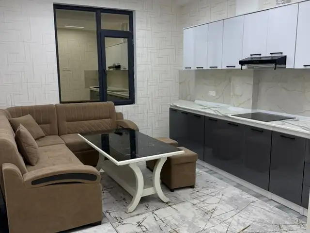 2-комн. квартира, 3 этаж, 86 м², 18 мкр, Хуҷанд