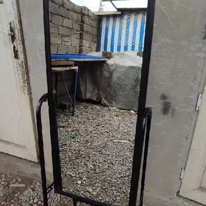 Зеркало, Душанбе