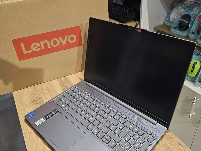 Ноутбук Lenovo IdeaPad Slim3 i5, Душанбе - 3