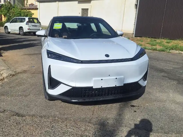 Dongfeng L7
