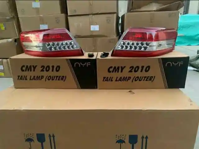 Задние стоп фары YF от Toyota Camry 2, Душанбе
