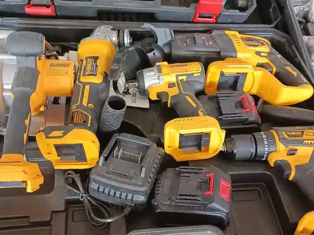 Набор инструментов DeWALT, Душанбе