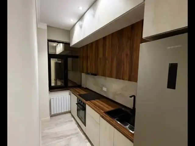 3-комн. квартира, 12 этаж, 92м², сомони, Душанбе