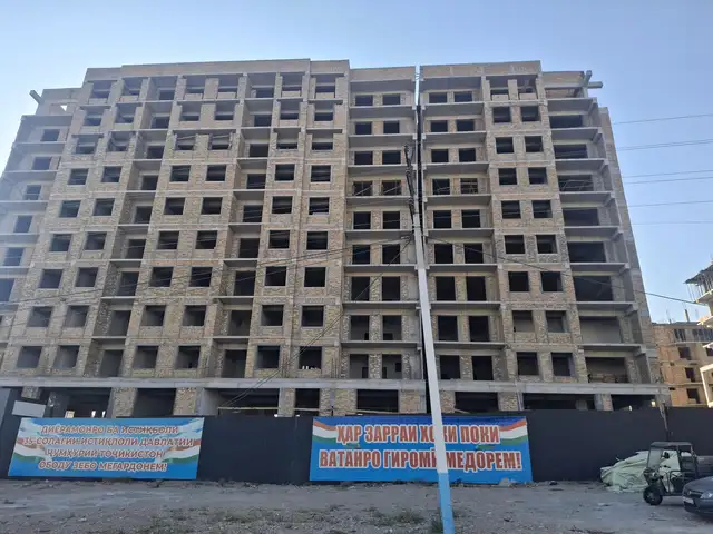 1-комн. квартира, 10 этаж, 52 м², 14 мкр, Худжанд