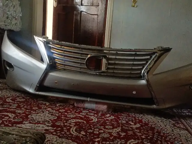 Бампери пеши Лексус 350, Душанбе