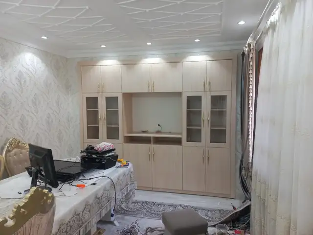 Шкаф для гостиной на заказ, Хуҷанд