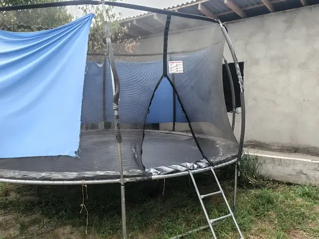 Батут, Душанбе