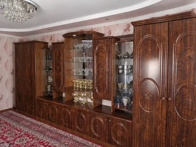 Стенка, Худжанд