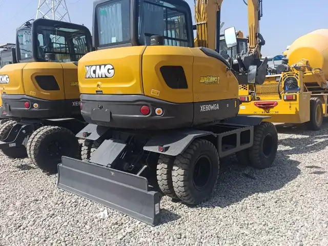 Экскаватори XCMG XE60WGA, Душанбе